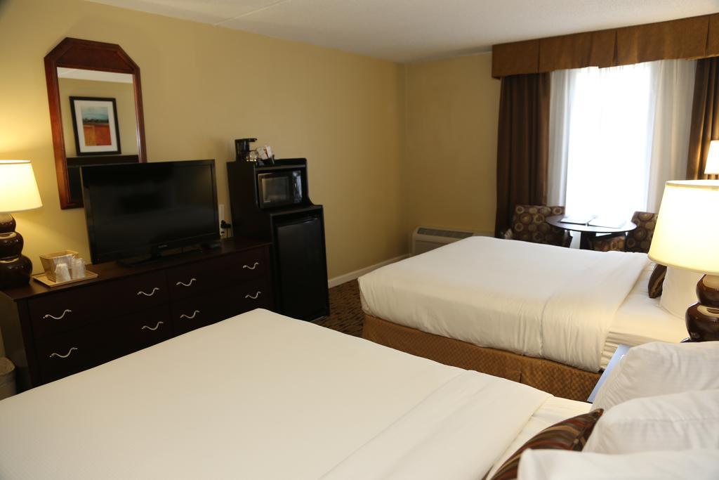 Clarion Hotel Lexington Conference Center Hotel Extérieur photo